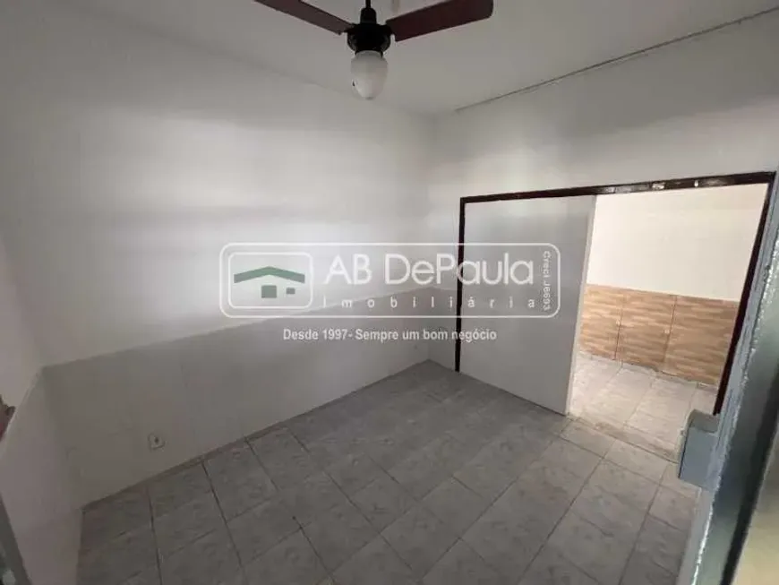 Foto do imóvel - Casa para alugar com 2 quartos, 1 suíte, 2 banheiros, 1 vaga na garagem e 55 m² em