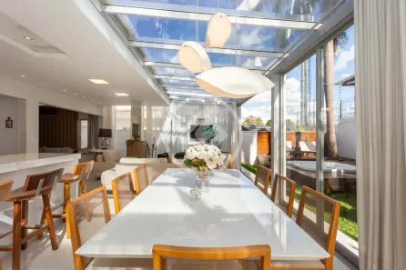 Casa de Condomínio com 3 Quartos à venda, 330m² no Campo Comprido, Curitiba