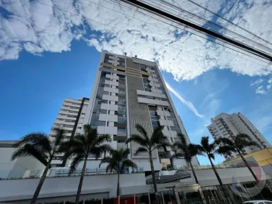 Apartamento com 3 Quartos à venda, 98m² no Canto, Florianópolis