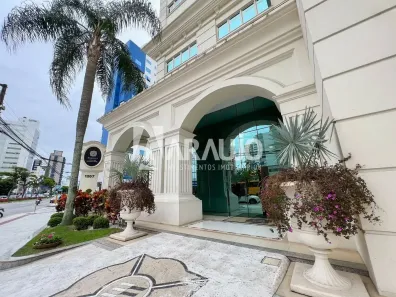 Conjunto Comercial / Sala à venda, 67m² no Centro, Itajaí