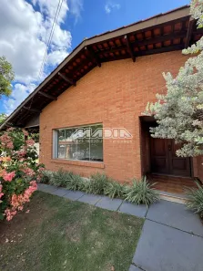 Casa com 3 Quartos para alugar, 250m² no Nova Vinhedo, Vinhedo