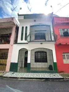 Casa com 3 Quartos para alugar, 140m² no Reduto, Belém