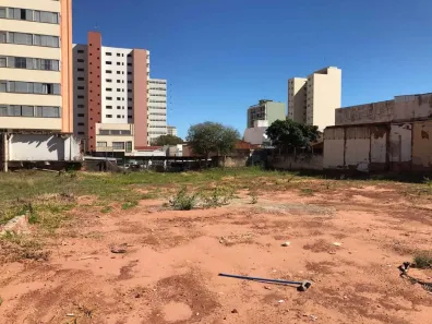 Terreno / Lote Comercial à venda, 1936m² no Centro, Bauru