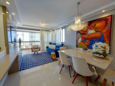 Apartamento com 3 Quartos à venda, 110m² no Estreito, Florianópolis