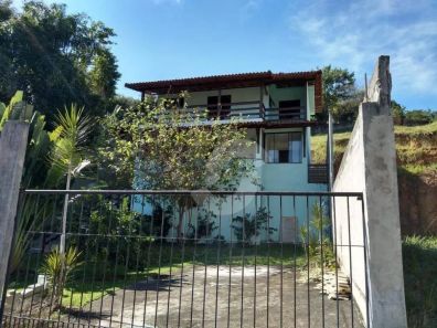Casa de Condomínio com 2 Quartos à venda, 160m² no Flamengo, Maricá