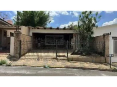 Casa com 1 Quarto à venda, 227m² no Centro, Capivari