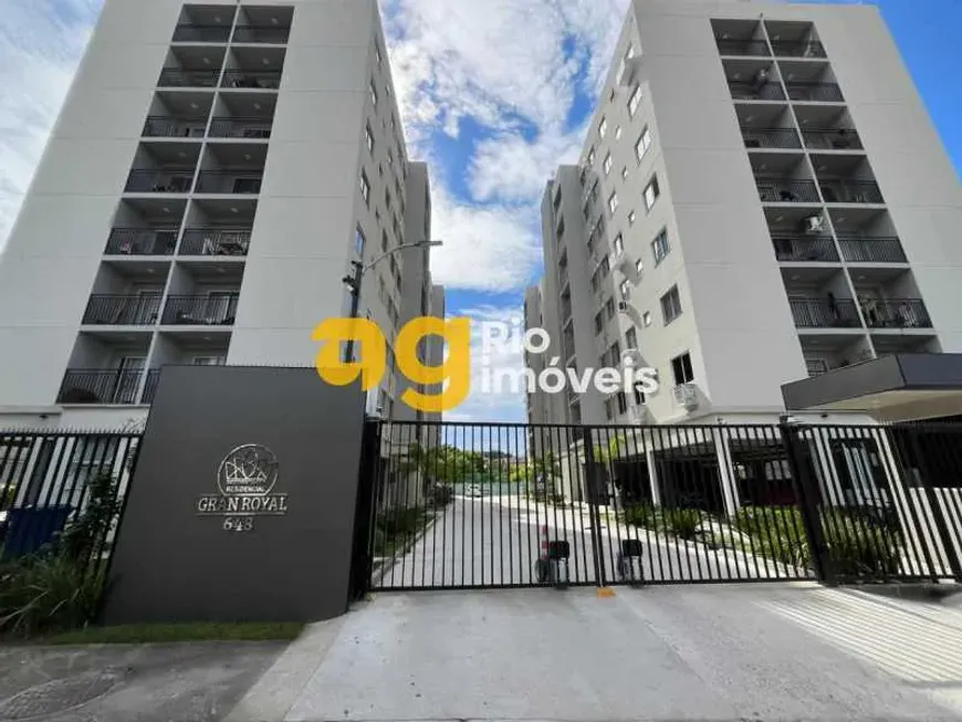 Foto do imóvel - Apartamento para alugar com 2 quartos, varanda, 51 m², 1 banheiro e condomínio com piscina em