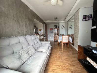Apartamento com 3 Quartos à venda, 72m² no Jardim Carvalho, Porto Alegre