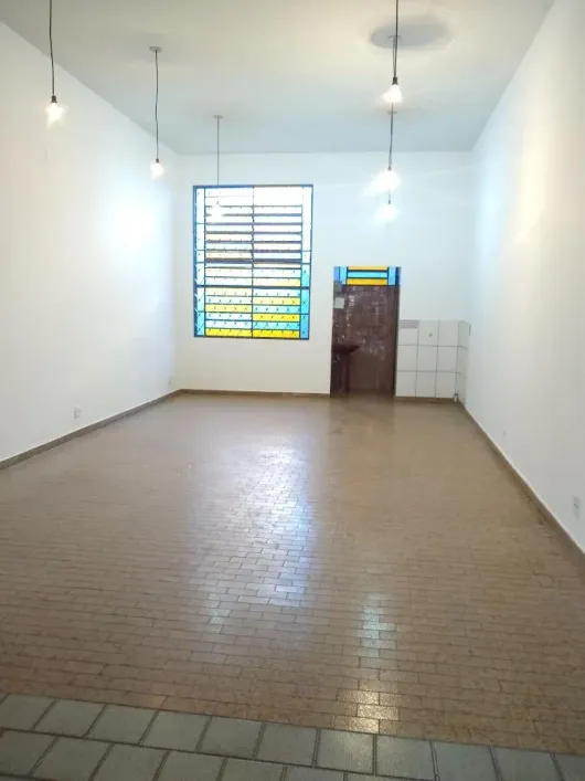 Foto do imóvel - Imóvel comercial para alugar com 1 quarto, 1 suíte, 1 banheiro e 2 vagas na garagem em