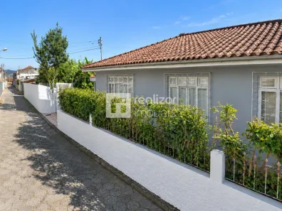 Casa com 3 Quartos para alugar, 100m² no Abraão, Florianópolis
