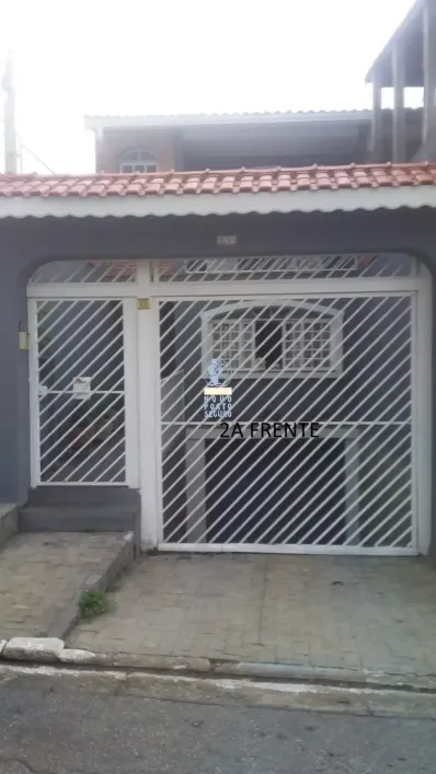 Foto do imóvel - Sobrado à venda com 3 quartos, 1 suíte, 2 banheiros e 5 vagas na garagem em