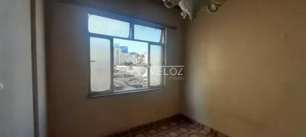 Kitnet à venda, 33m² no Centro, Rio de Janeiro