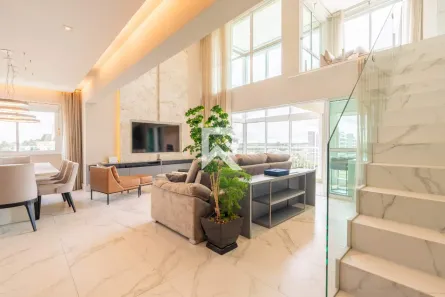 Apartamento com 3 Quartos para alugar, 186m² no Campo Comprido, Curitiba