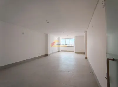 Conjunto Comercial / Sala para alugar, 52m² no Centro, Divinópolis