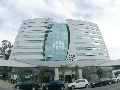 Conjunto Comercial / Sala à venda, 31m² no Sanvitto, Caxias do Sul
