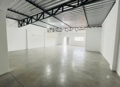 Prédio/Edifício Inteiro com 1 Quarto para alugar, 216m² no Nova Esperança, Parnamirim