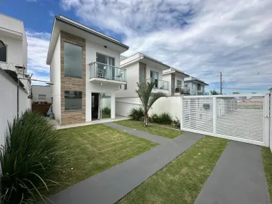 Sobrado com 2 Quartos para alugar, 90m² no Campeche, Florianópolis
