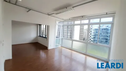 Apartamento com 2 Quartos à venda, 130m² no Bela Vista, São Paulo