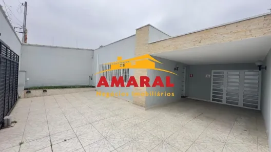 Casa com 4 Quartos para alugar, 185m² no Centro, Suzano