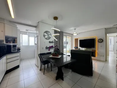 Apartamento com 2 Quartos à venda, 67m² no Agronômica, Florianópolis