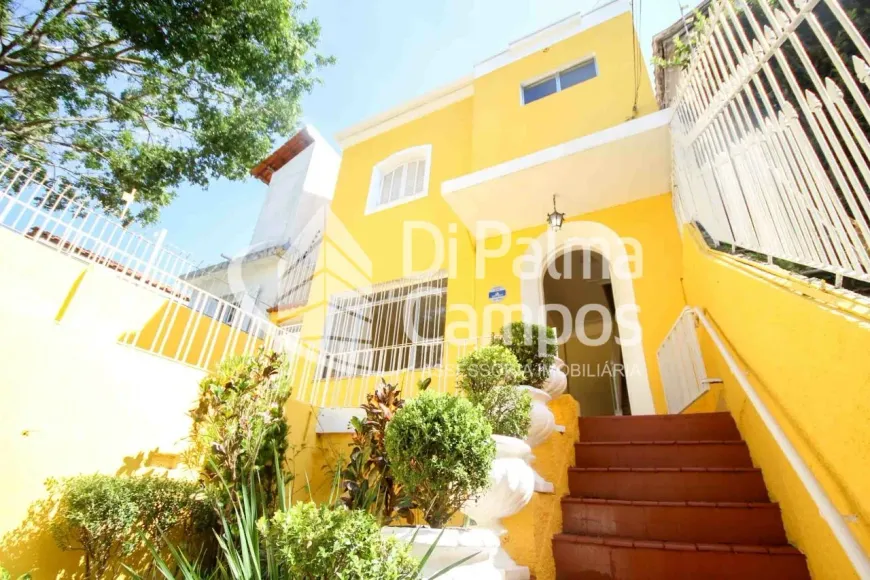 Foto do imóvel - Casa para alugar com 3 quartos, 2 banheiros, 160 m² e aceita animais em