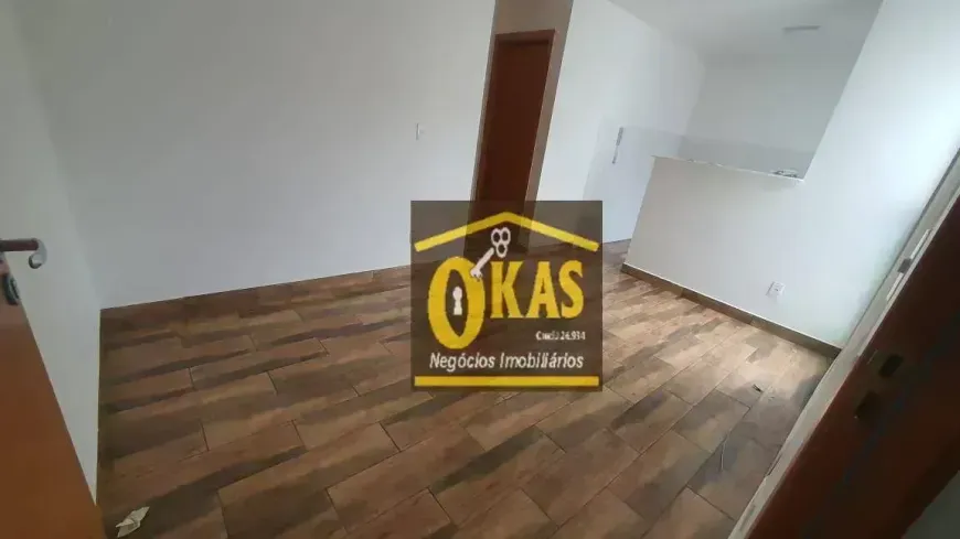 Foto do imóvel - Apartamento à venda com 2 quartos, 1 banheiro, 1 vaga na garagem e churrasqueira no condomínio.
