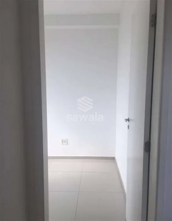 Foto do imóvel - Apartamento à venda com 2 quartos, 1 banheiro e 49 m² em condomínio com piscina em
