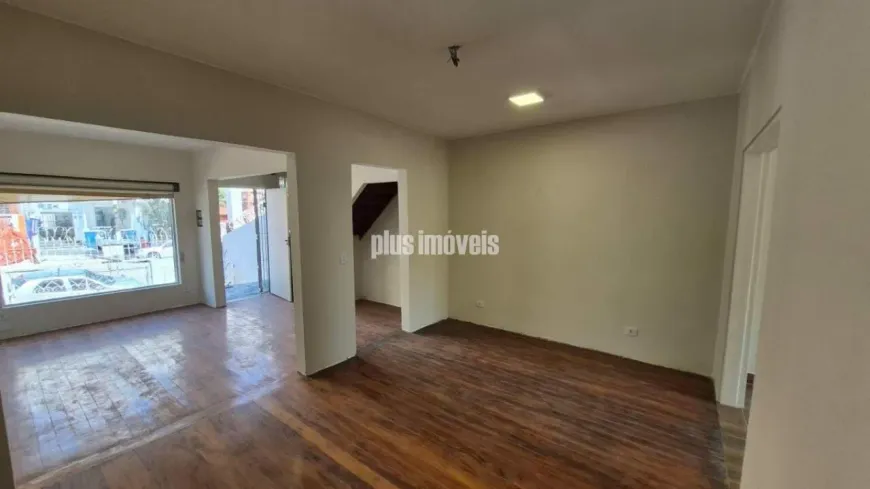 Foto do imóvel - Imóvel comercial para alugar com 160 m², 3 quartos, 2 banheiros, 1 vaga