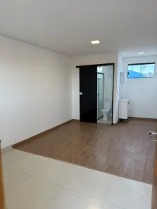 Kitnet com 1 Quarto para alugar, 18m² no Uberaba, Curitiba