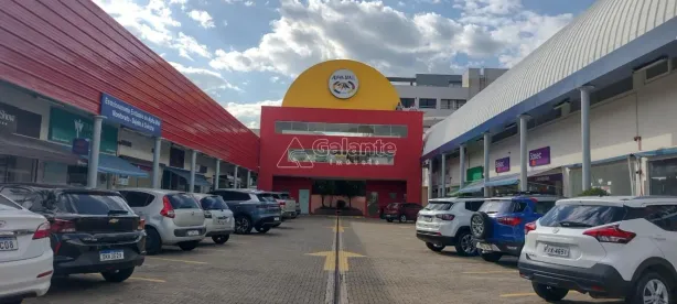 Conjunto Comercial / Sala com 3 Quartos para venda ou aluguel, 70m² no Loteamento Alphaville Campinas, Campinas
