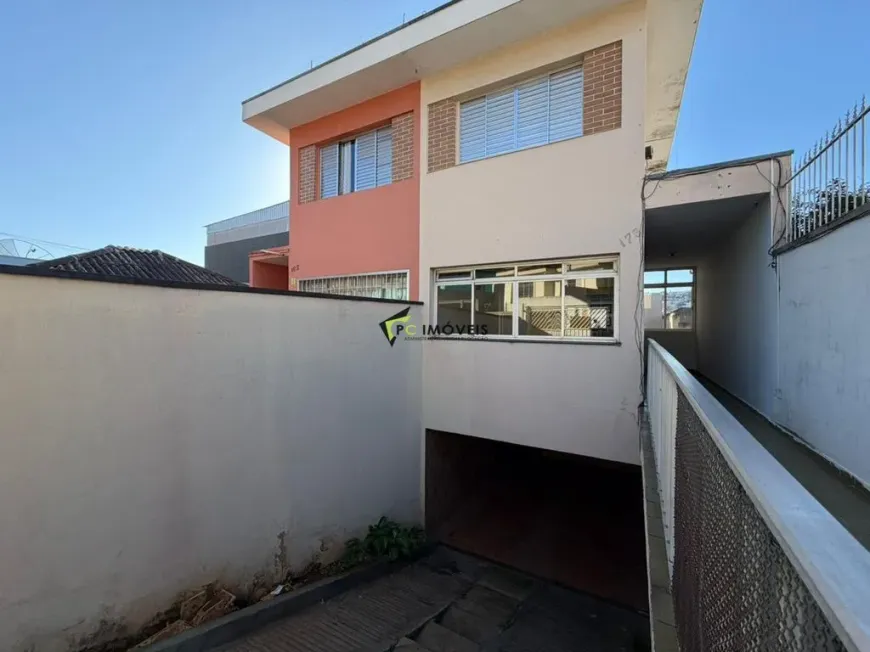 Foto do imóvel - Casa para alugar com 125 m², 3 quartos, 4 banheiros, 2 vagas