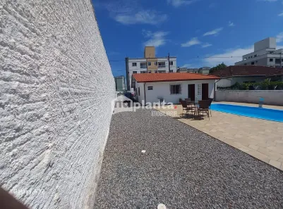 Casa com 3 Quartos à venda, 200m² no Barra do Aririú, Palhoça