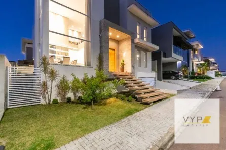 Casa de Condomínio com 4 Quartos à venda, 490m² no Uberaba, Curitiba