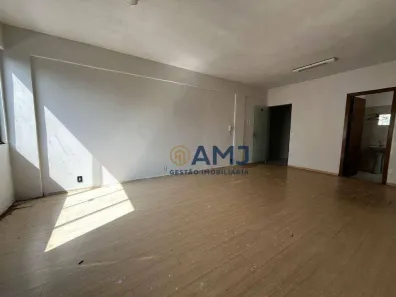 Conjunto Comercial / Sala para alugar, 29m² no Setor Bueno, Goiânia