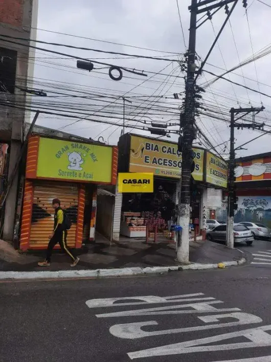 Foto do imóvel - Prédio inteiro à venda com 3 quartos, 4 banheiros, 300 m² e 2 vagas na garagem em
