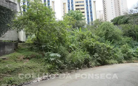 Terreno / Lote Comercial à venda, 1520m² no Vila Suzana, São Paulo