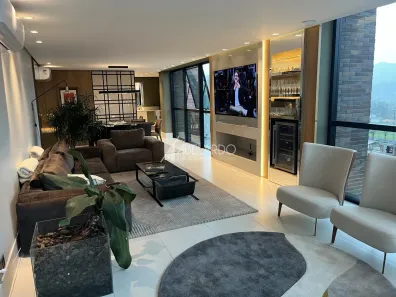 Apartamento com 4 Quartos à venda, 321m² no Jardim Blumenau, Blumenau