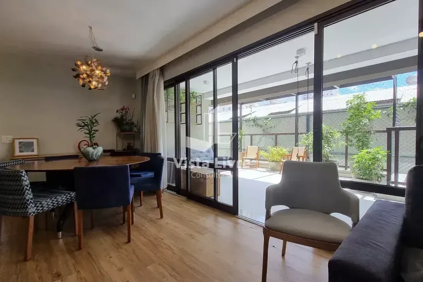 Foto do imóvel - Apartamento à venda com 3 quartos, 3 suítes, 154 m², 4 banheiros e 2 vagas, próximo à Estação.