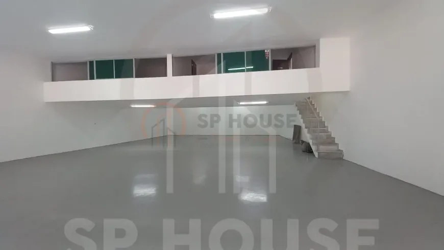 Foto do imóvel - Ponto comercial/Loja/Box para alugar com 500 m², 2 banheiros e 20 vagas na garagem próximo ao.