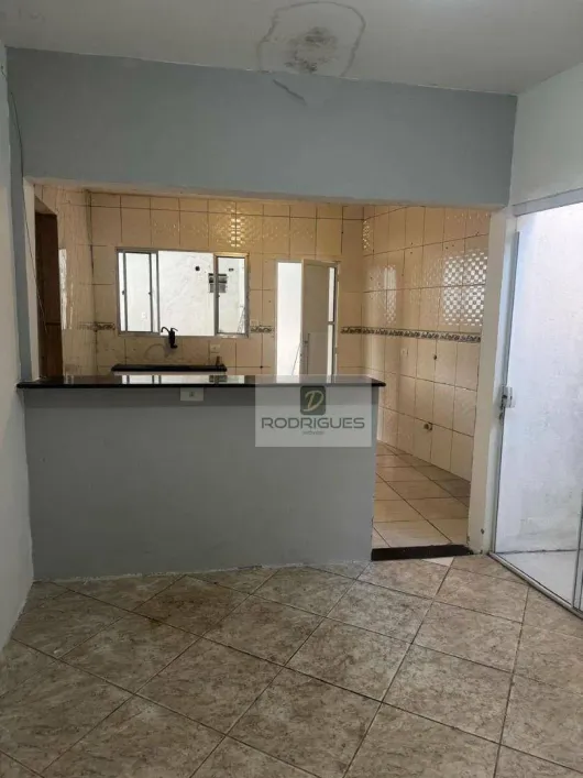 Foto do imóvel - Casa para alugar com 110 m², 2 quartos, 1 banheiro, 2 vagas