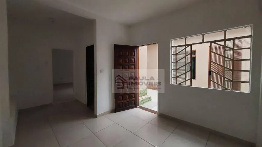 Foto do imóvel - Casa para alugar com 1 quarto, 1 banheiro e 70 m² em