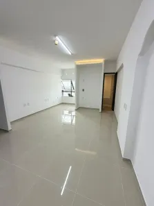 Conjunto Comercial / Sala para venda ou aluguel, 30m² no Pina, Recife