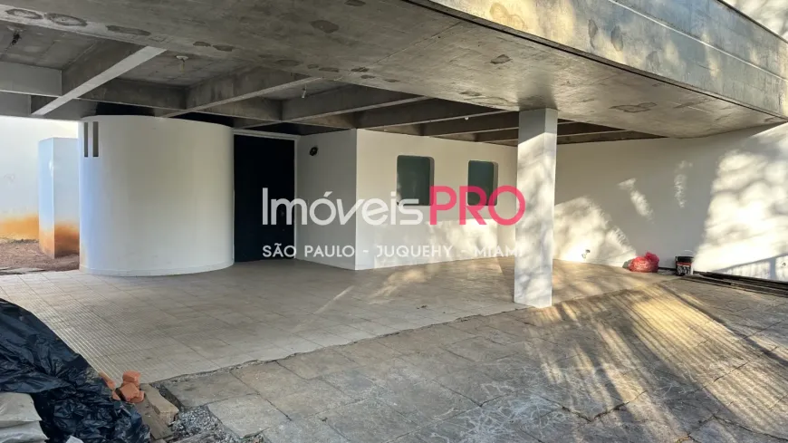 Foto do imóvel - Sobrado para alugar com 3 quartos, 3 suítes, 5 banheiros, 4 vagas na garagem e 399 m² em