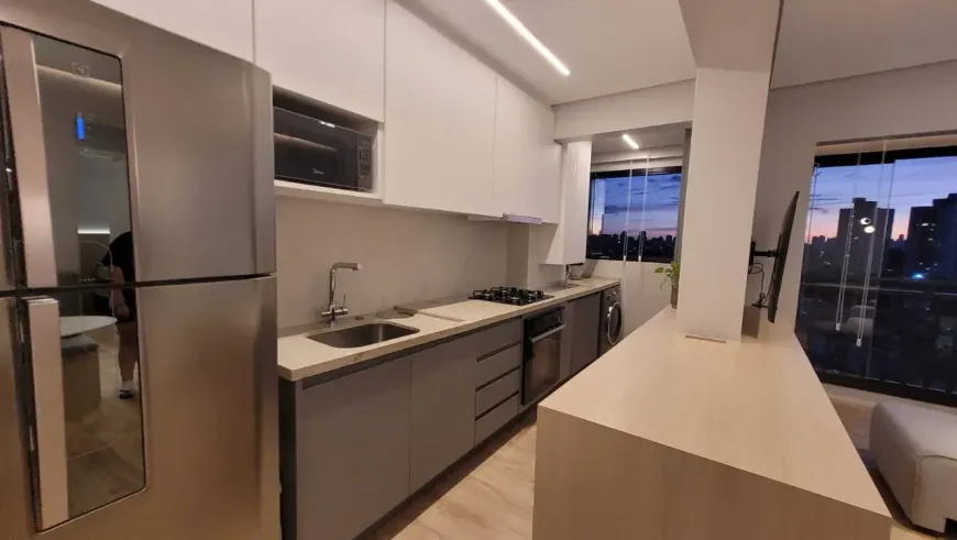 Foto do imóvel - Apartamento à venda com 2 quartos, 1 suíte, 49 m², 1 a 2 banheiros e 1 vaga próximo ao Metrô.