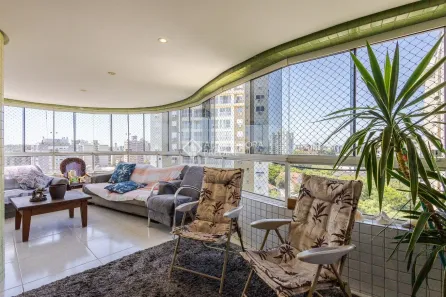 Cobertura com 3 Quartos à venda, 233m² no Centro, Canoas