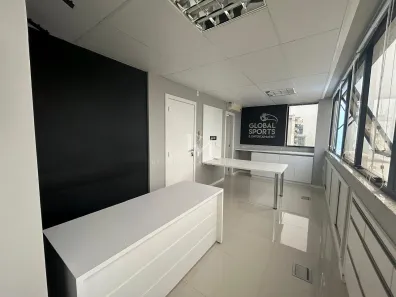 Conjunto Comercial / Sala com 1 Quarto à venda, 27m² no Estreito, Florianópolis