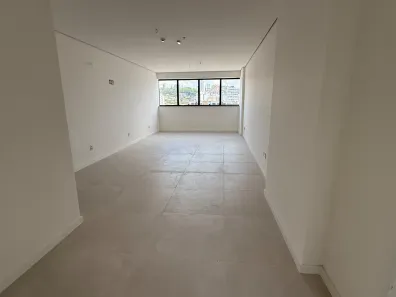 Conjunto Comercial / Sala para venda ou aluguel, 83m² no Centro, Juiz de Fora