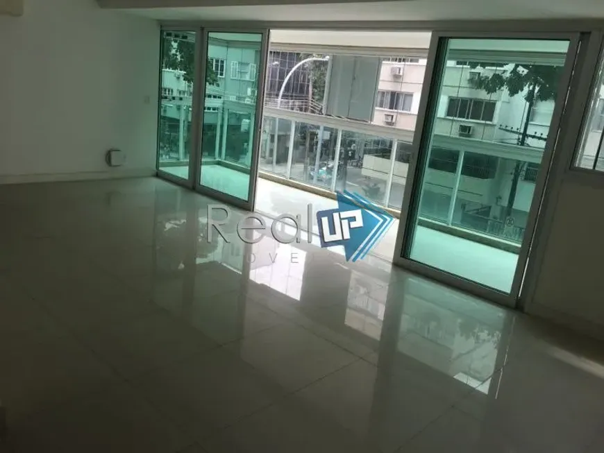 Foto do imóvel - Apartamento para alugar com 198 m², 4 quartos, 4 banheiros, 1 vaga