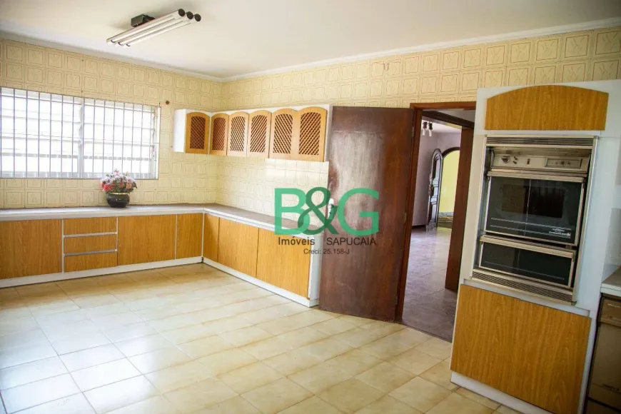 Foto do imóvel - Sobrado à venda com 4 quartos, 1 suíte, 263 m², 5 banheiros e de 4 a 5 vagas em