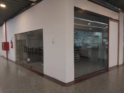 Loja / Salão / Ponto Comercial com 1 Quarto para venda ou aluguel, 88m² no Alto da Serra, Petrópolis